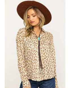 Stetson Women's Brown Leopard Print Button Down Top 12 Stetson Women's Brown Leopard Print Button Down Top -Deals Wild Cowgirl Style Store 2000286934 200 P1
