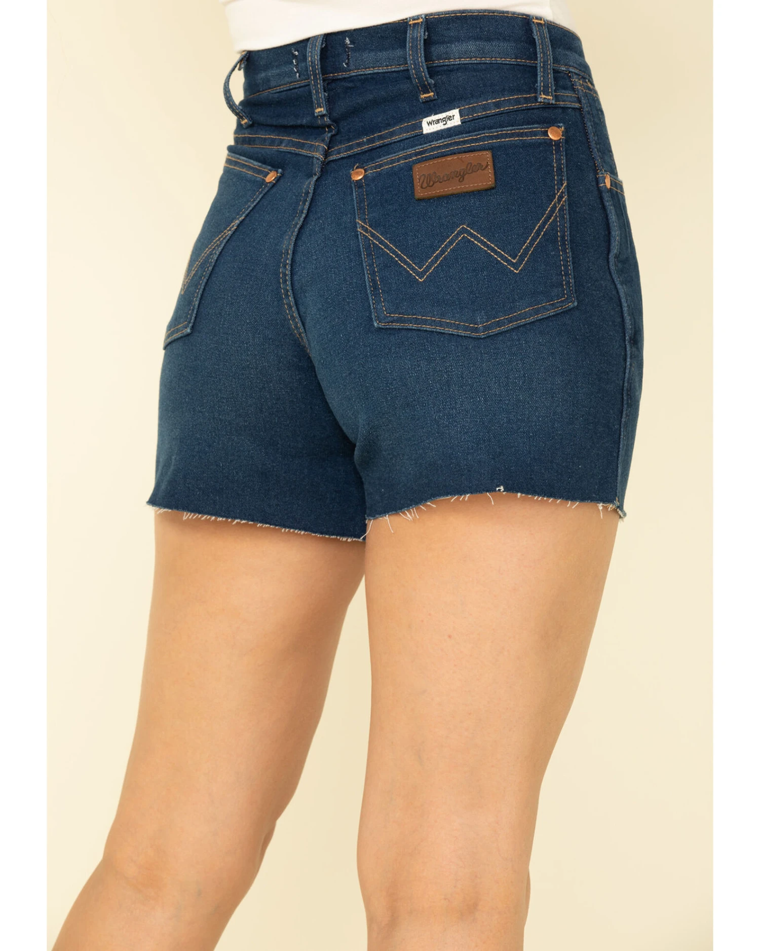 Wrangler Modern Women's Dark Wash Basic High Rise Raw Shorts 7 Wrangler Modern Women's Dark Wash Basic High Rise Raw Shorts - Image 5