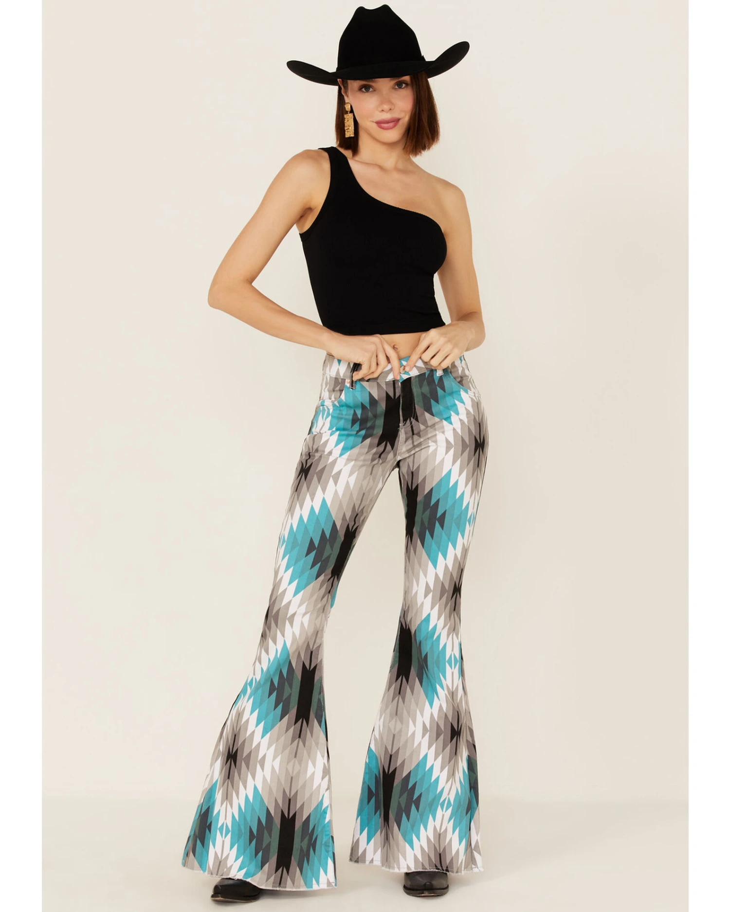 Ranch Dress'n Women's Bradyn Southwestern Print Flare Jeans 6 Ranch Dress'n Women's Bradyn Southwestern Print Flare Jeans - Image 4