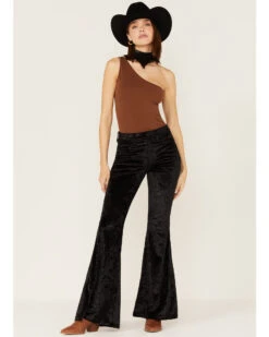 Wrangler Retro Women's Velvet High Rise Trumpet Flare Pants 9 Wrangler Retro Women's Velvet High Rise Trumpet Flare Pants -Deals Wild Cowgirl Style Store 2000375061 400 P1