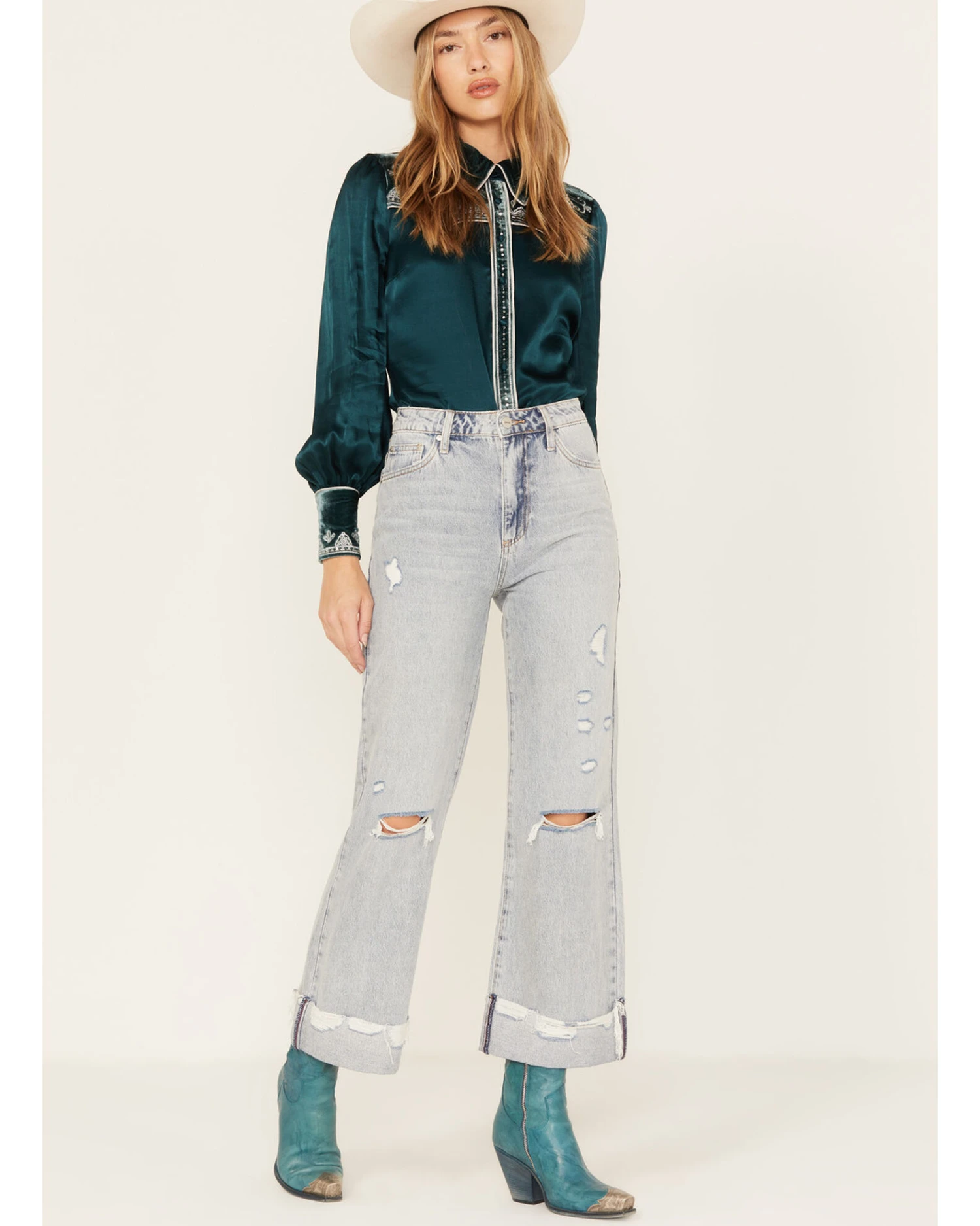 Ceros Women's Light Wash High Rise Distressed Wide Jeans 5 Ceros Women's Light Wash High Rise Distressed Wide Jeans - Image 3